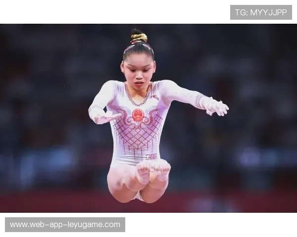 体操选手复出后首次登台零失误，媒体称其“王者归来”